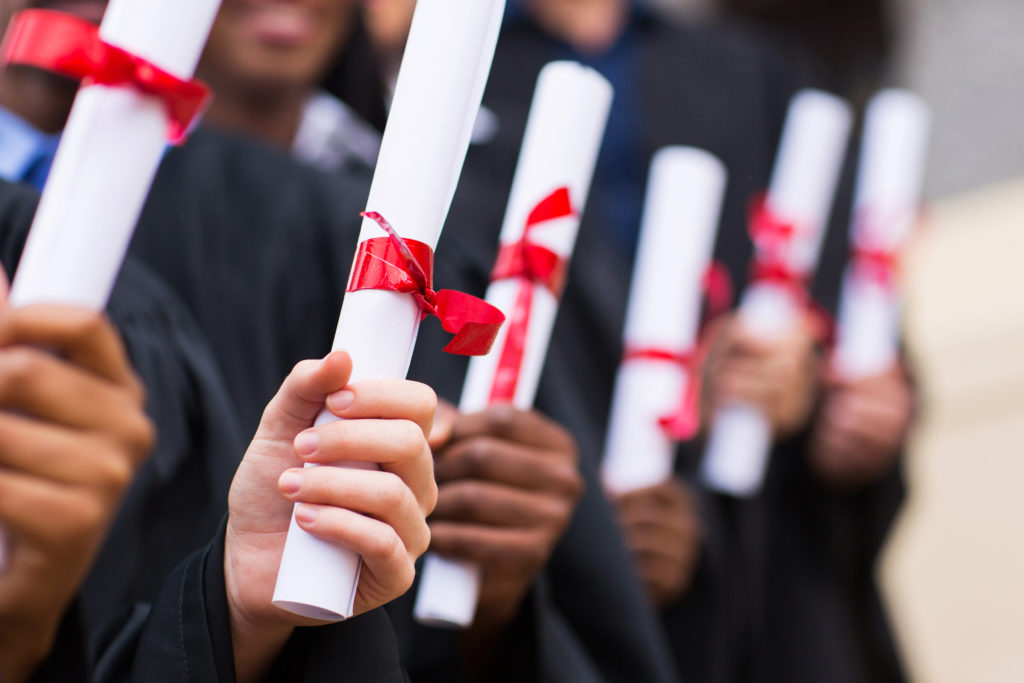 MABTS graduates with certificates